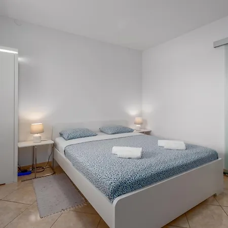 Marica Apartament *